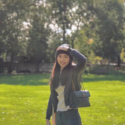 Chloe - Digital Account Executive